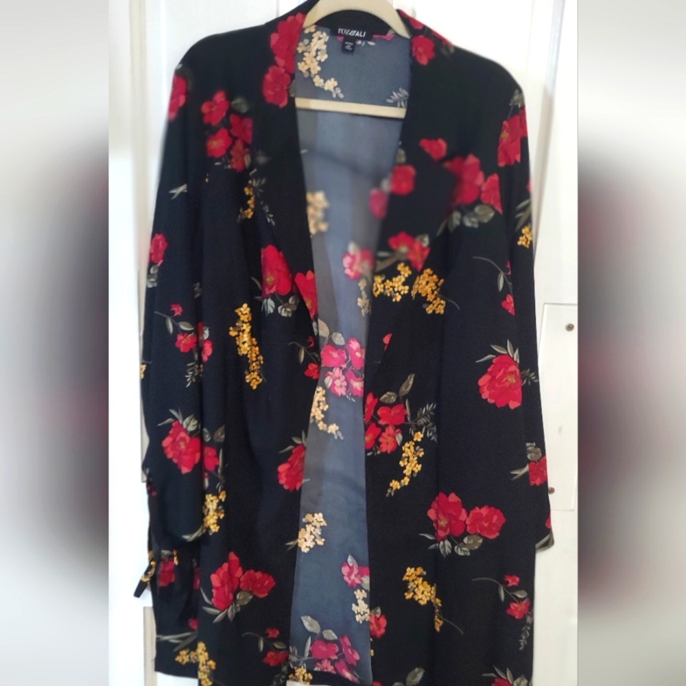 Size 2X Ros & Ali jacket